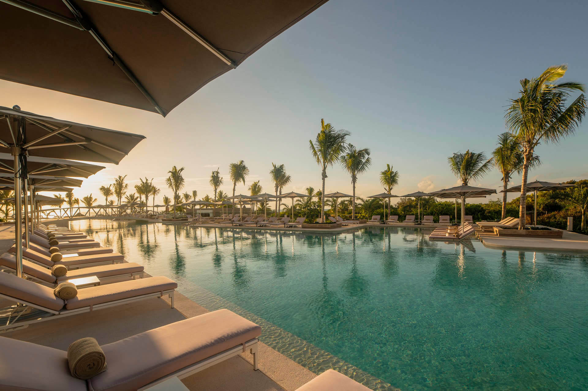 atelier-playa-mujeres-pool-11